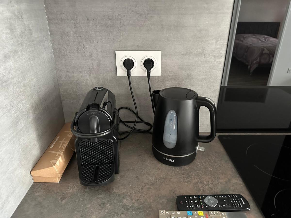Agreable 2 Pieces Avec Balcon Et Parking Transports By Immo Kit Bnb Sarcelles Esterno foto