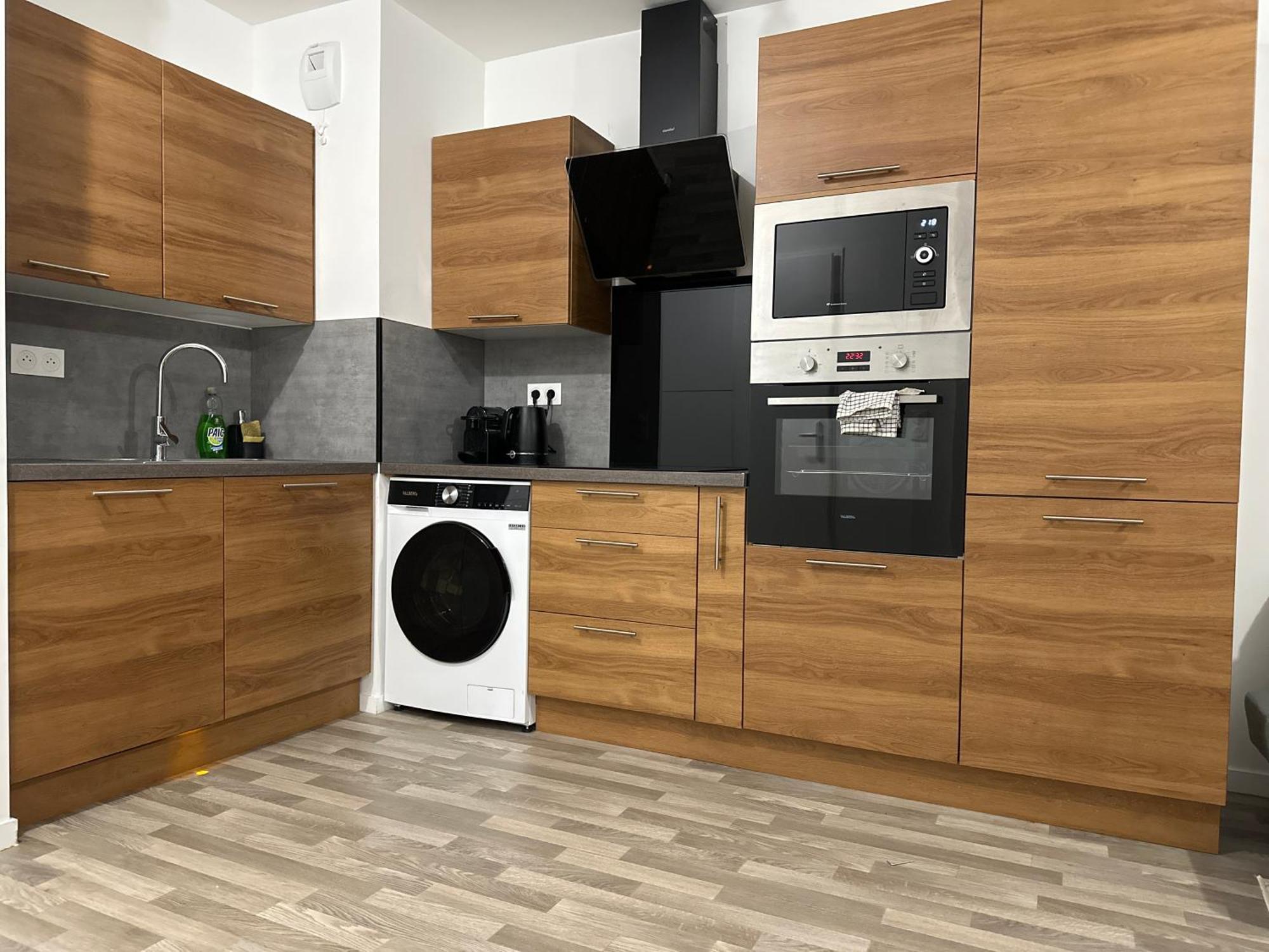 Agreable 2 Pieces Avec Balcon Et Parking Transports By Immo Kit Bnb Sarcelles Esterno foto
